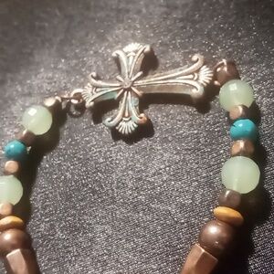 Cross bracelet copper alloy color 6.5- 8.5 long nwot